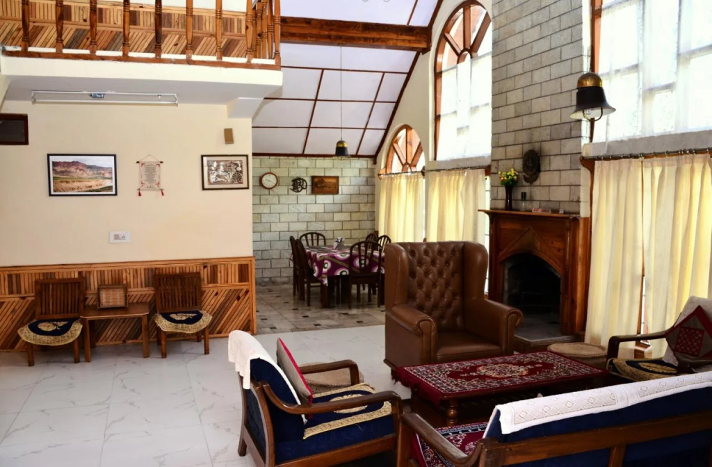 Shuru Cottage & Villa