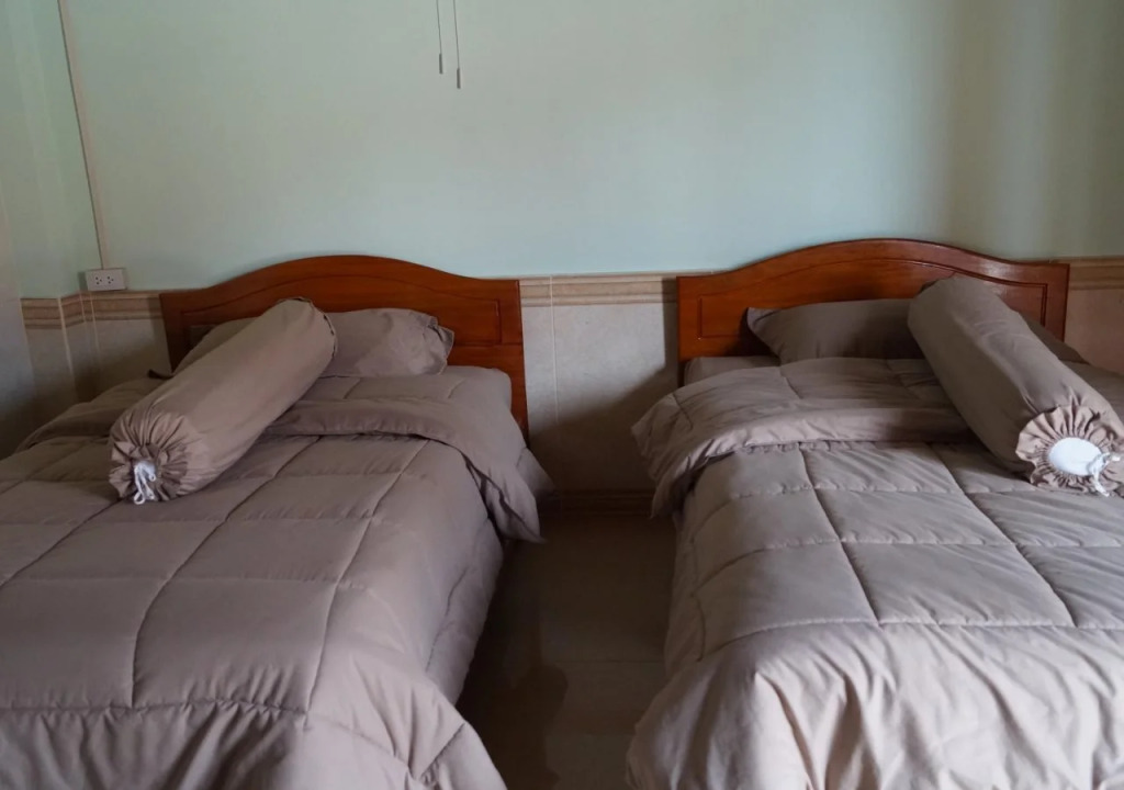 Aomsin Guesthouse