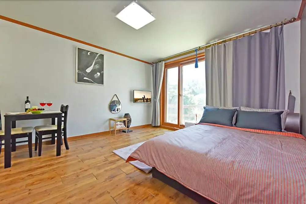 Pocheon Shine Hill Pension