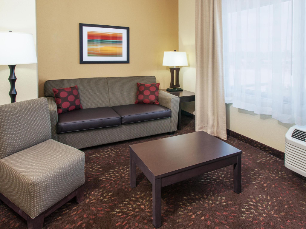 Holiday Inn Express & Suites Sandusky by IHG