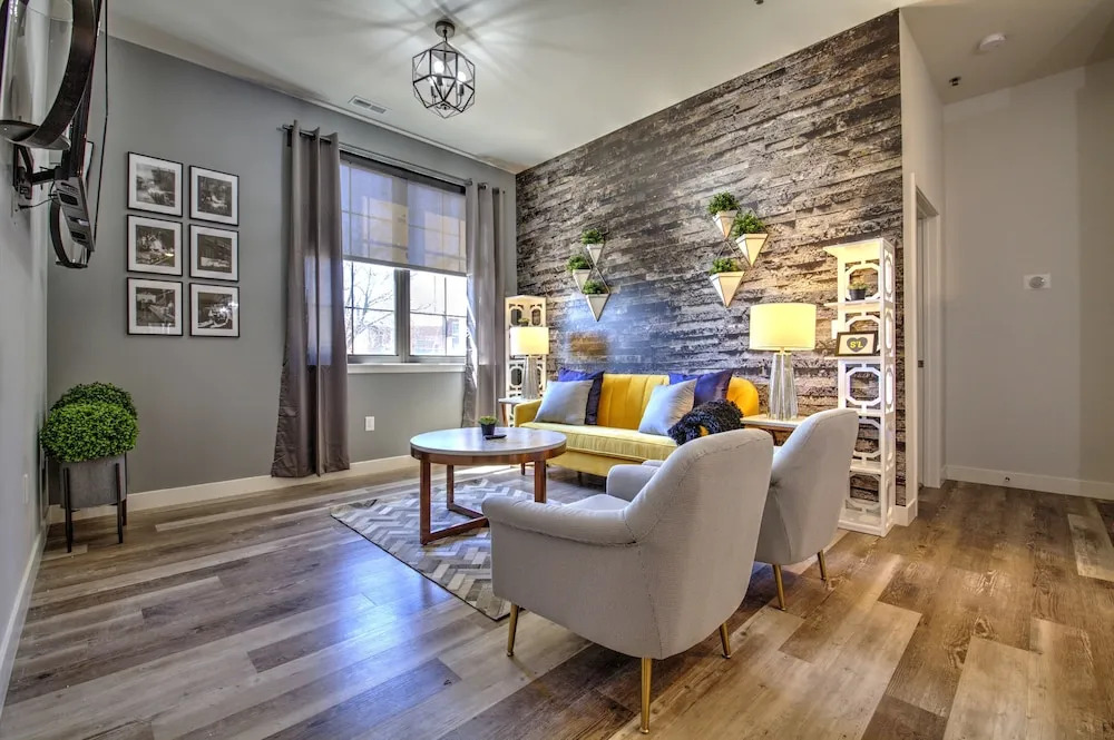 Steelyard Apartment