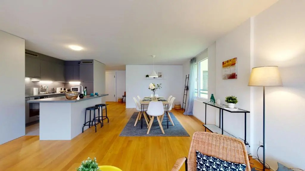 Sublime contemporary apartment in the city centre