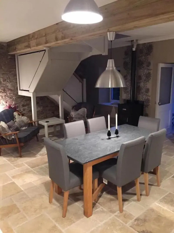 Dunruadh Cottage