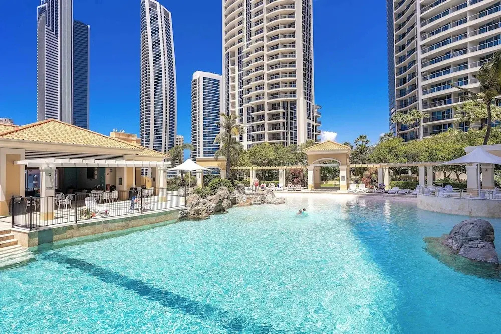 Ocean View Escape –33rd Floor– Chevron Renaissance