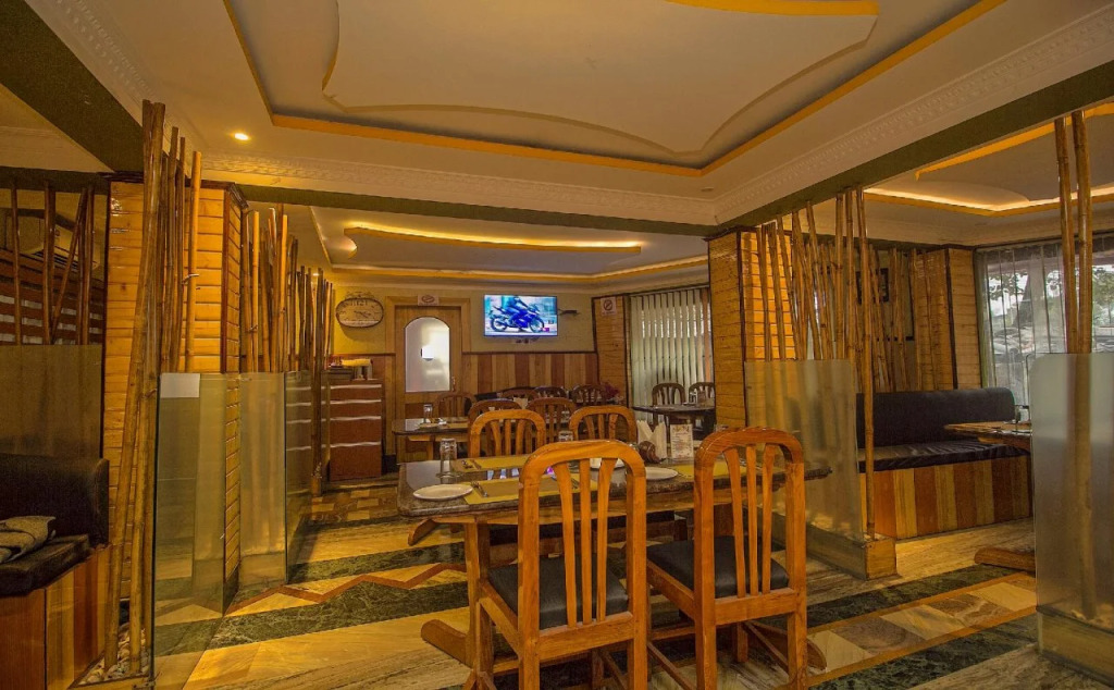Gupta's Hotel By Oyo Rooms