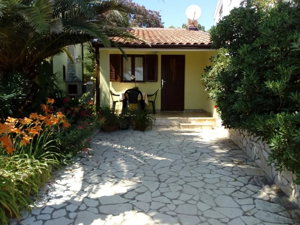 Apartments Manuel