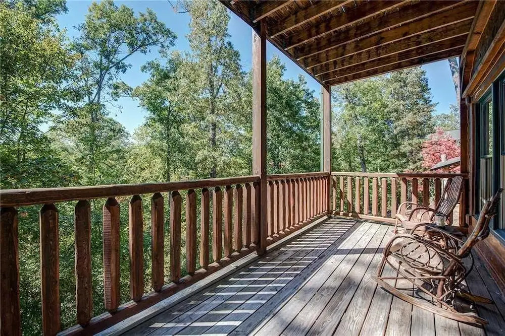 Alpine Nights 3 Bedroom Home with Hot Tub