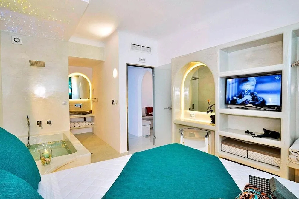 Santorini Loft Boutique Apartments