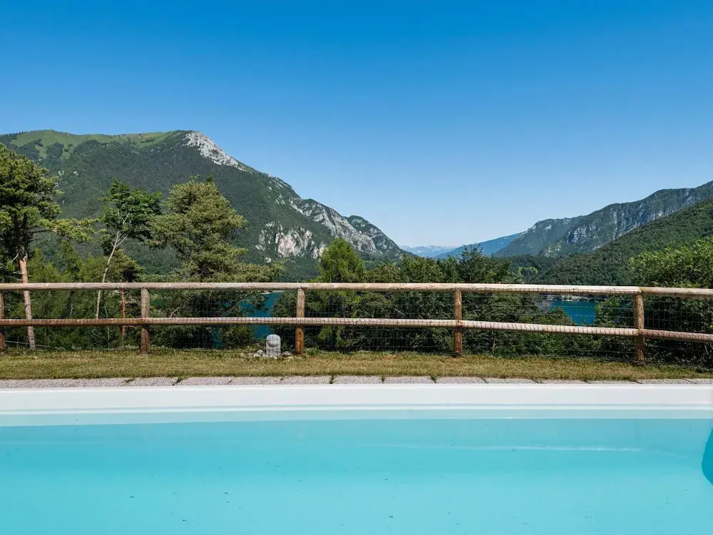 Tranquil Stay Near Lake Ledro
