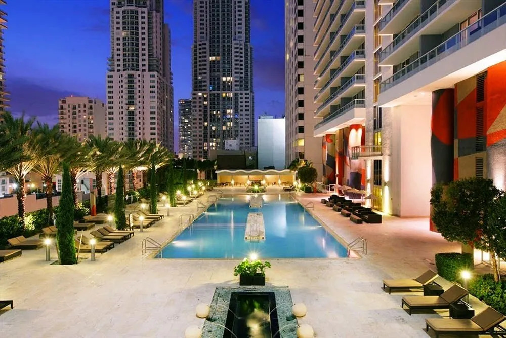 Luxury Apartments at 50 Biscayne