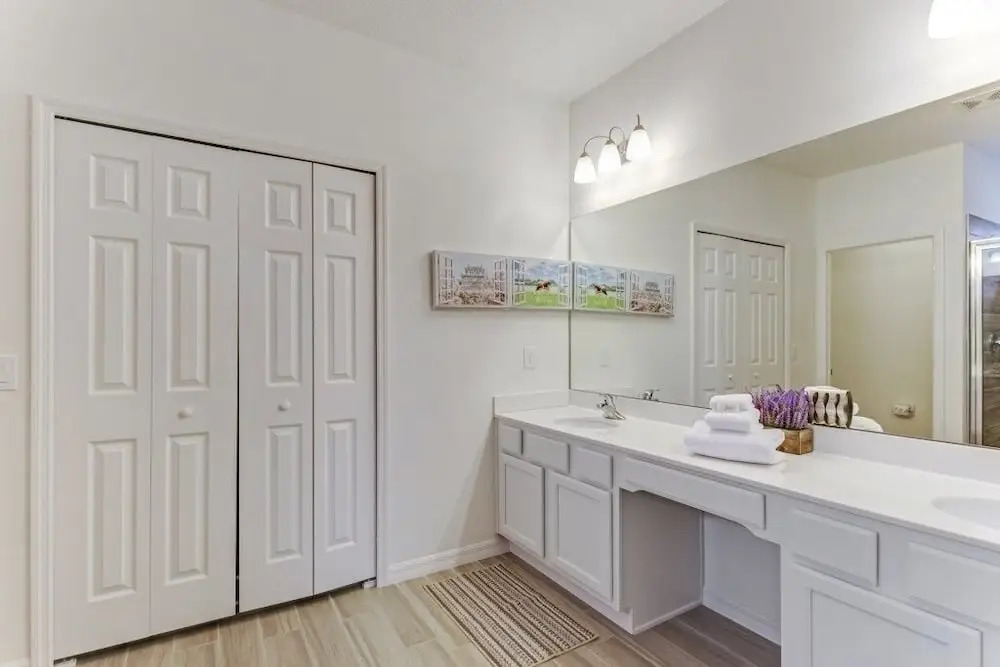 6028bod 14 Bedroom Home