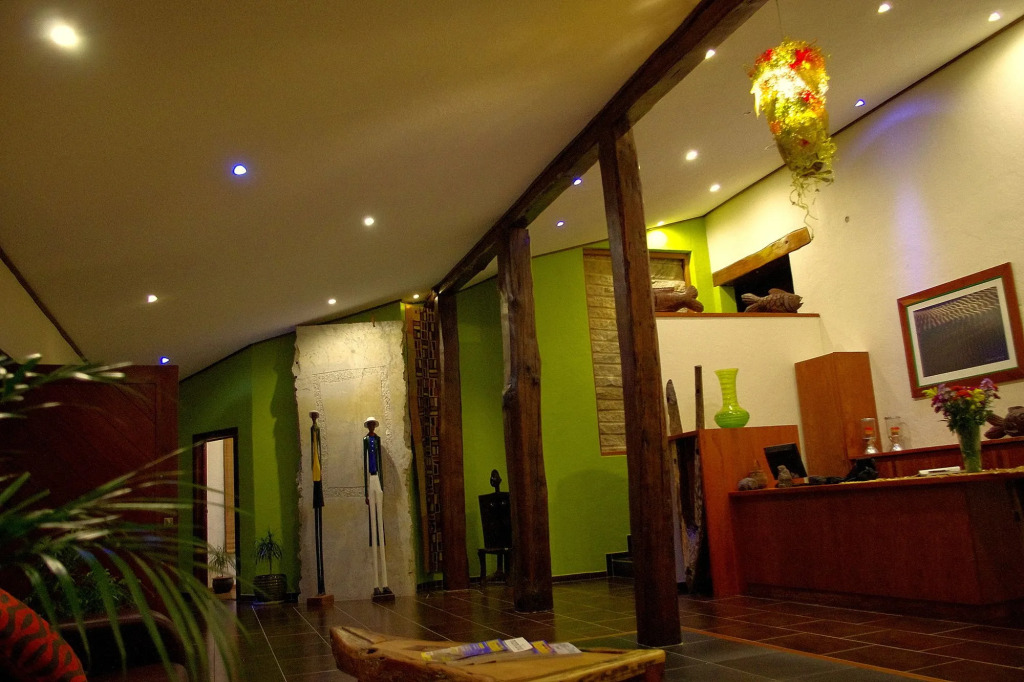 Desert Breeze Lodge