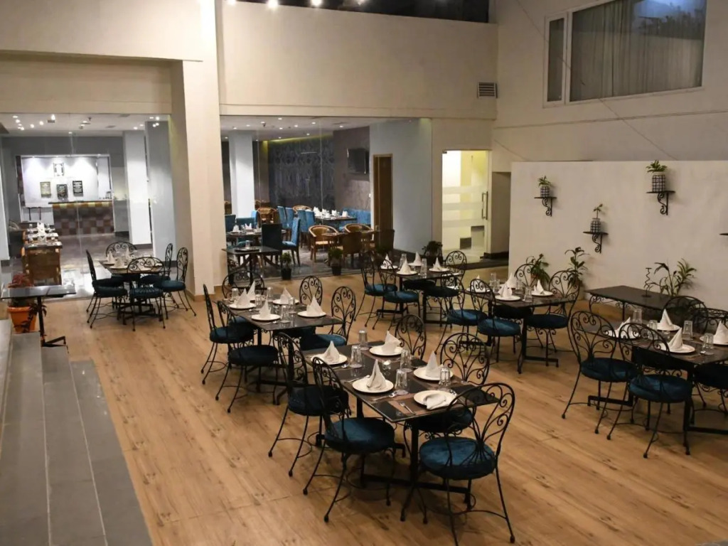 Amarpreet, Chhatrapati Sambhajinagar - AM Hotel Kollection