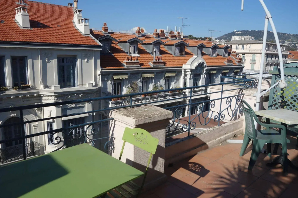 H33 Hôtel