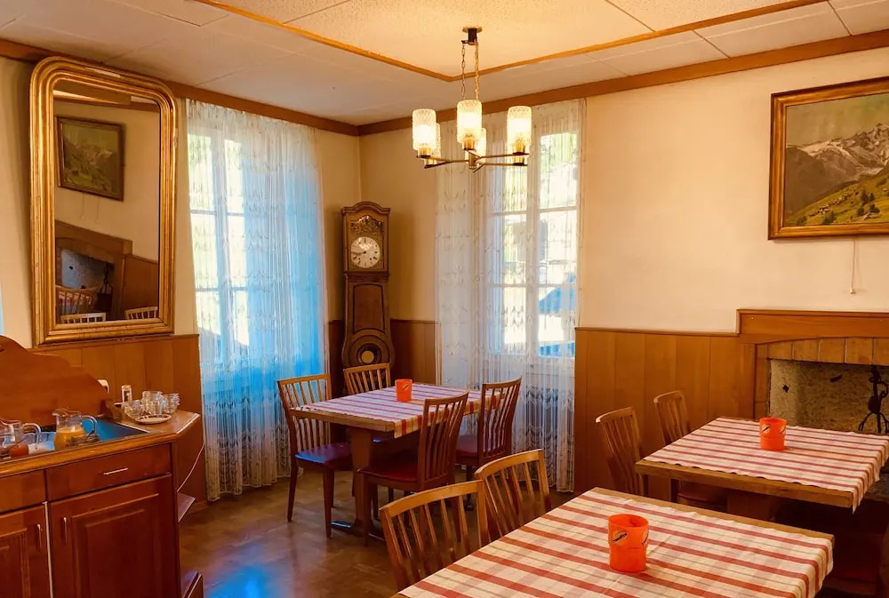 DU GLACIER Boutique & Traditions Hotel