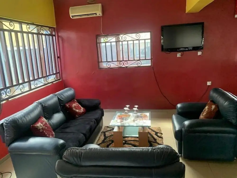 Wonder Ville Hotel