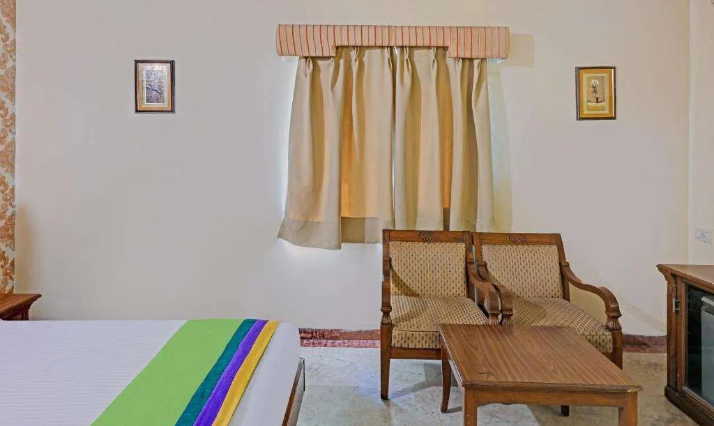 Itsy Hotels Auzone & Spa