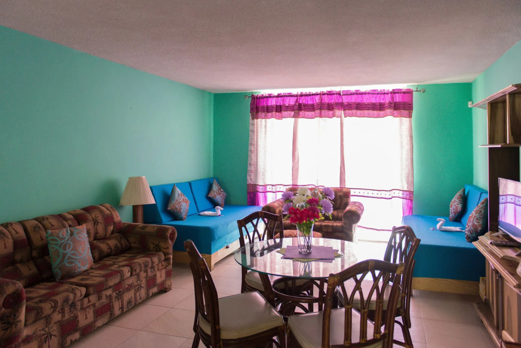 Montego Bay Club Apartments