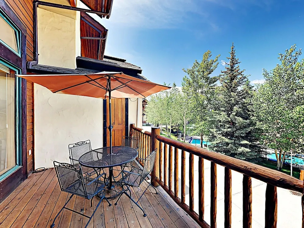 2700 Cross Timbers Trail Townhouse #1 4 Bedrooms 3.5 Bathrooms Townhou