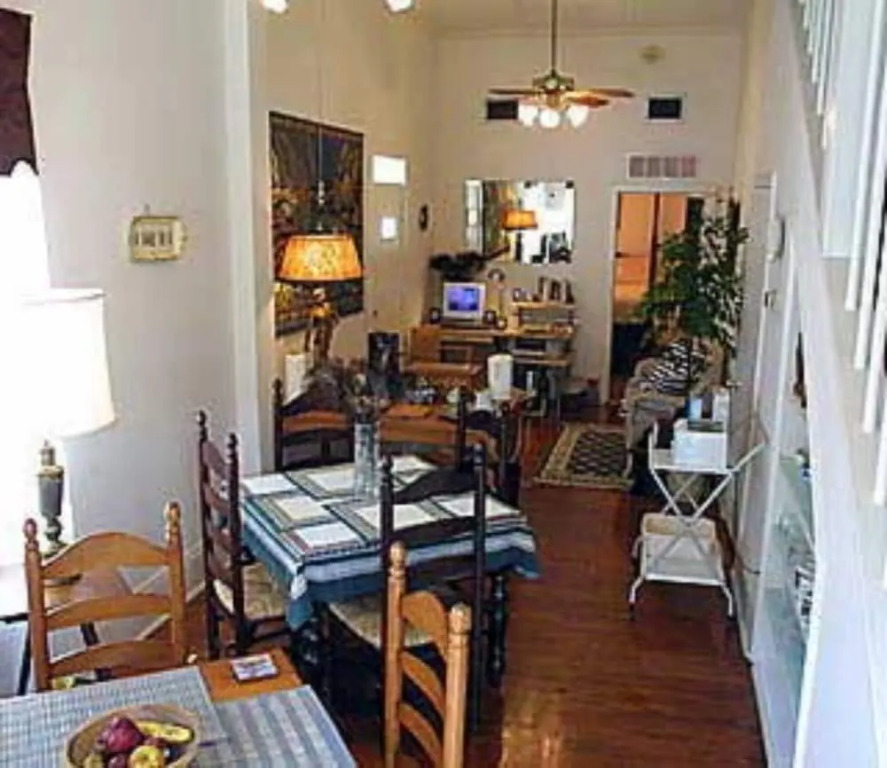 Old Historic Creole Inn