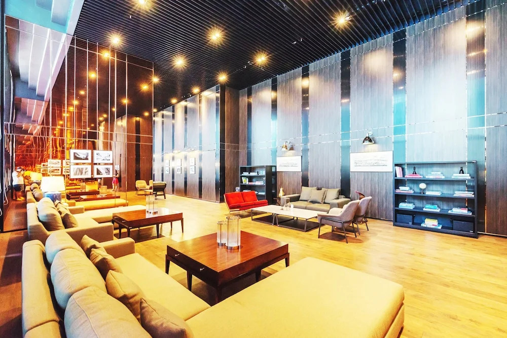 Grand Central Bangkok By Favstay