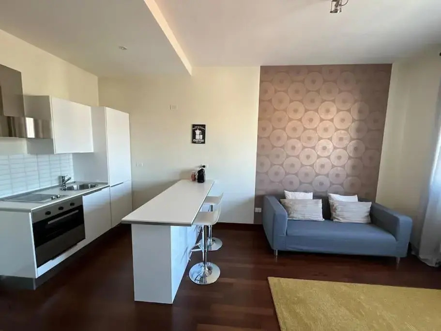 Suite 220