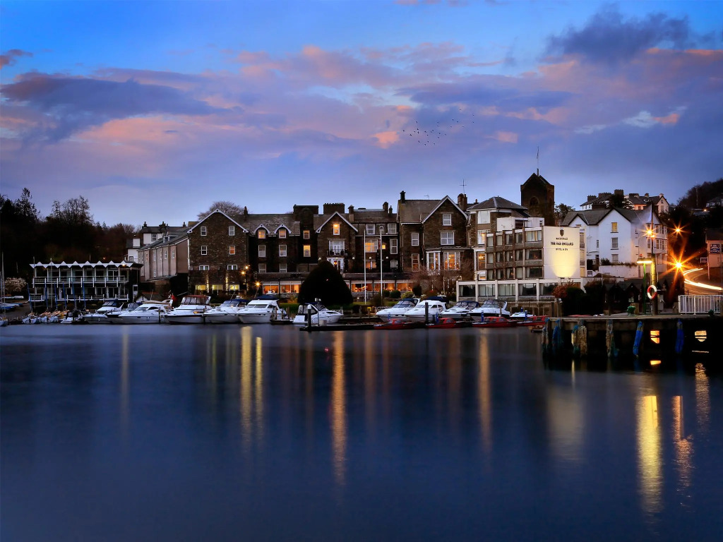 Macdonald Old England Hotel & Spa