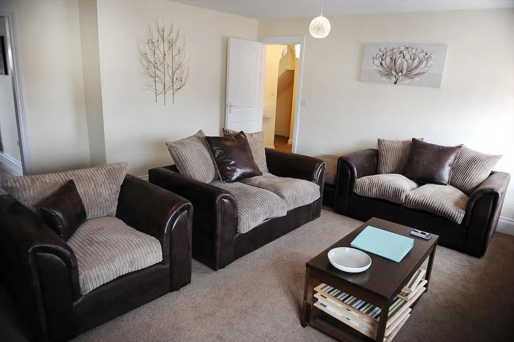 Bay Tree Apartments