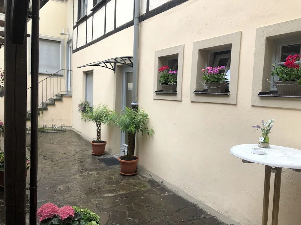 Hotel Sandstern
