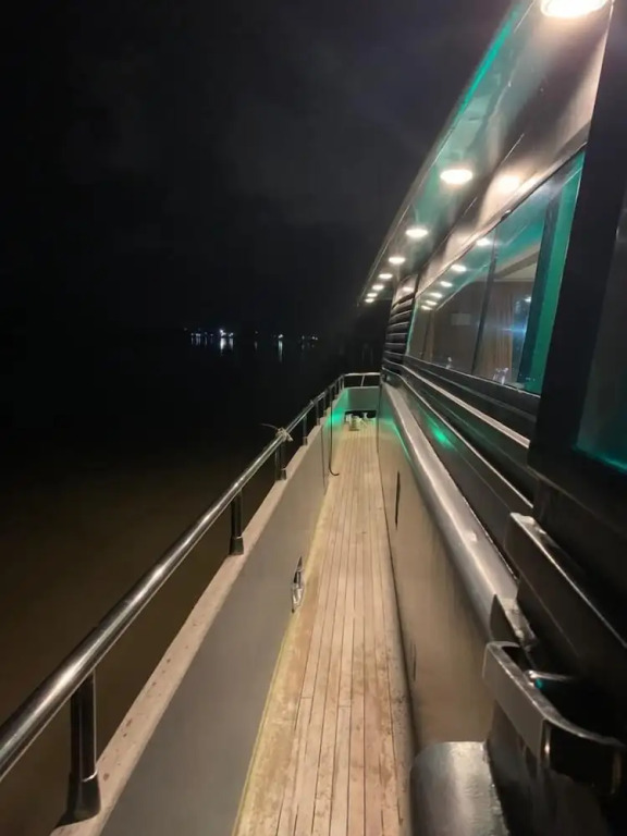 Davidon Yacht