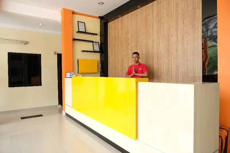 Hotel Mustika by OYO Rooms