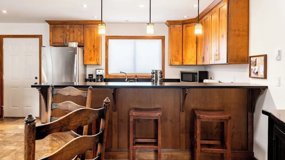 Riverside Condos C202 by Avantstay Condo Close To Downtown, Town Park & Ski Lift #8