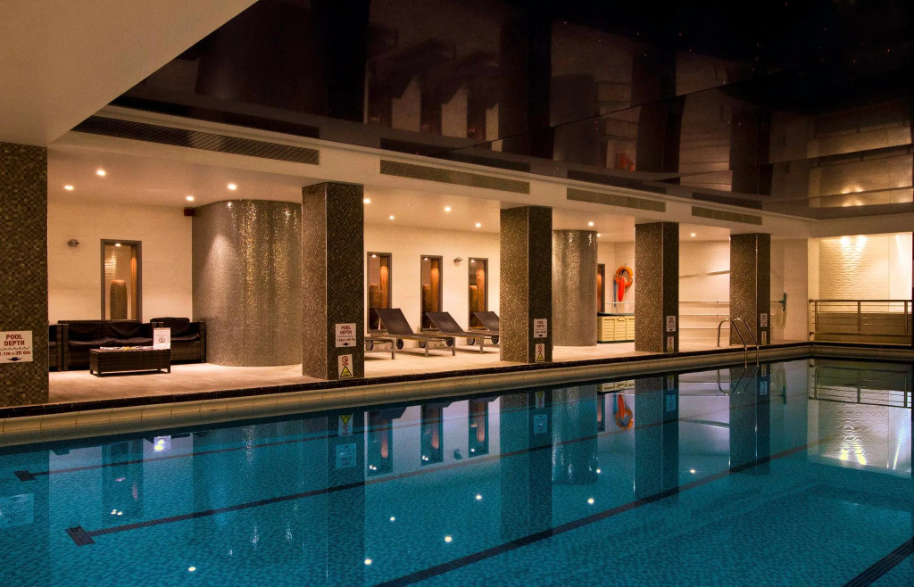 Holiday Inn London Kensington High St. by IHG