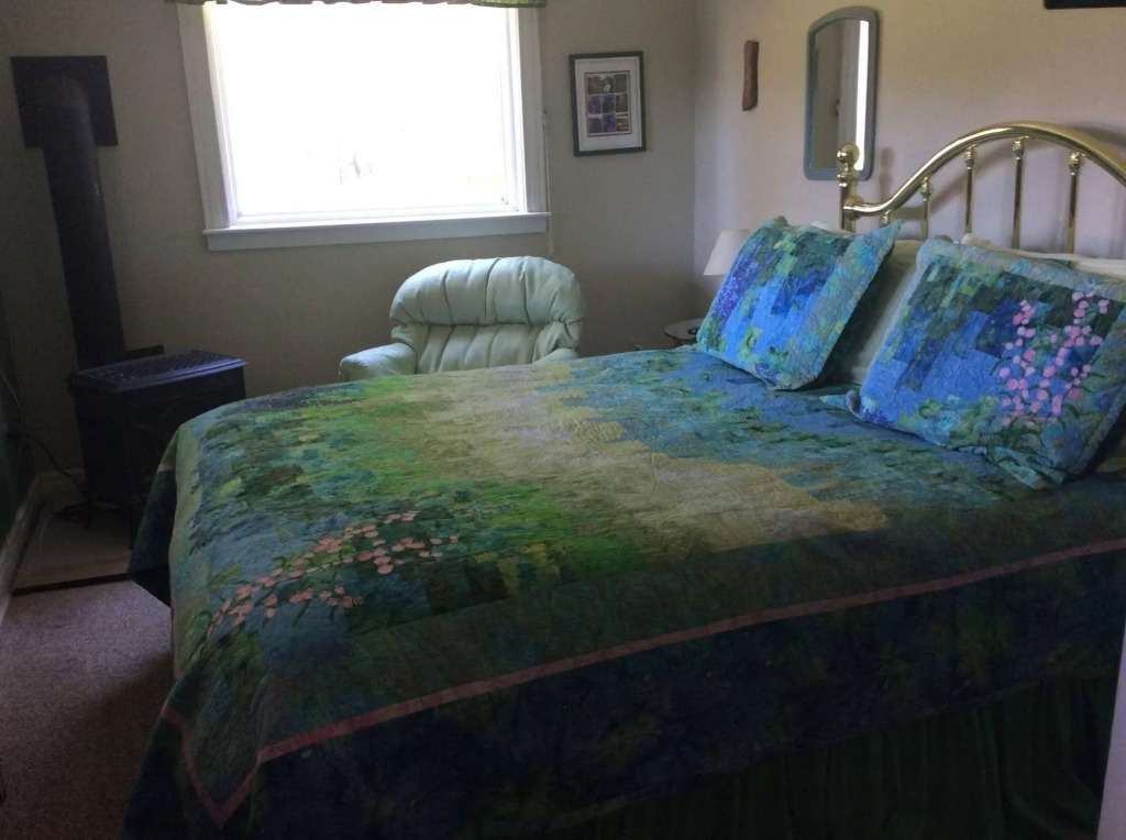 Spyglass Inn