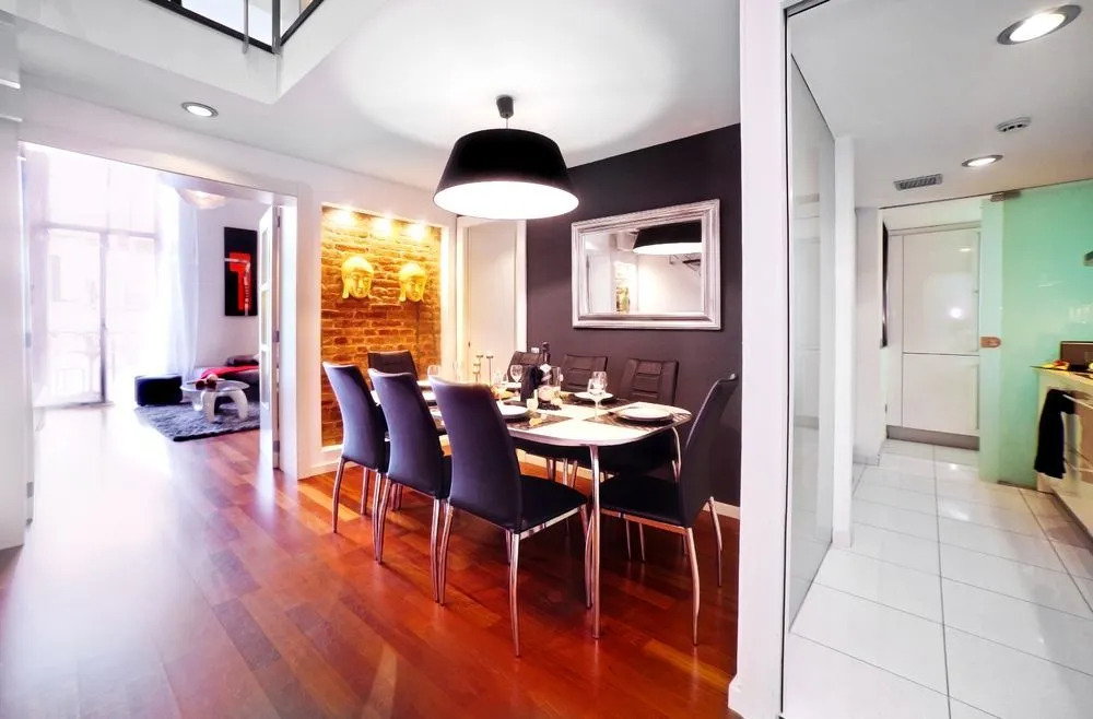 Victoria City Center 1 Downtown Luxury Duplex