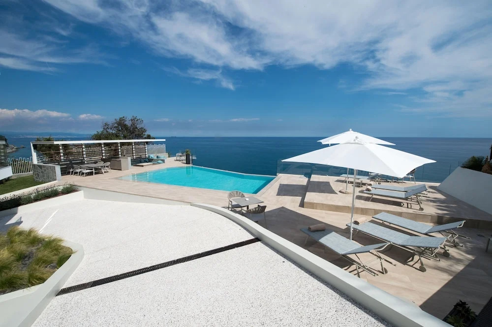 B&B Capo Torre Resort & SPA