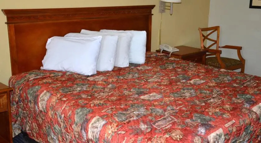 Magnuson Inn and Suites Gulf Shores