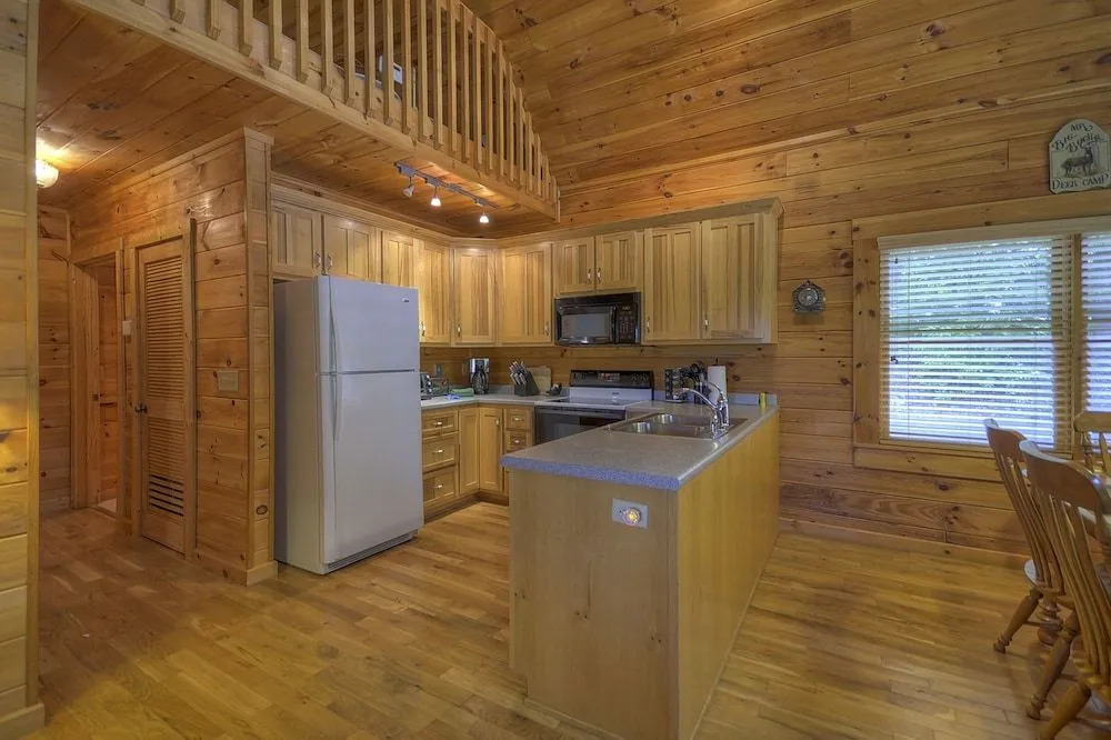 Bear Ridge Hideaway