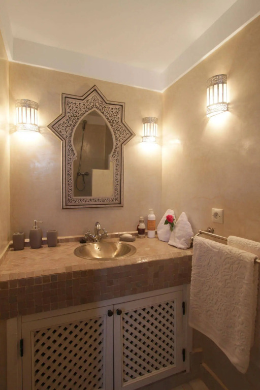 Riad Massiba