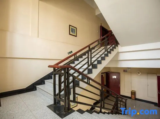 TOWO Topping Hotel (Pingliang Kongtong District West Bus Station Branch)
