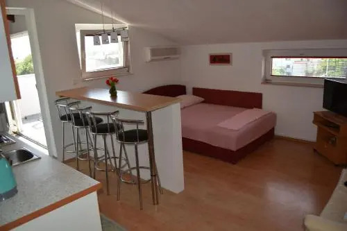 Medulin Apartment + Studio Rimac