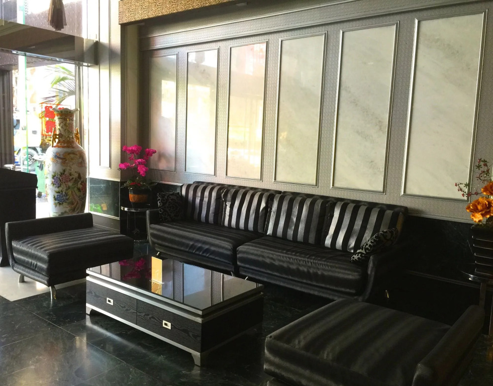 Well Garden Hotel