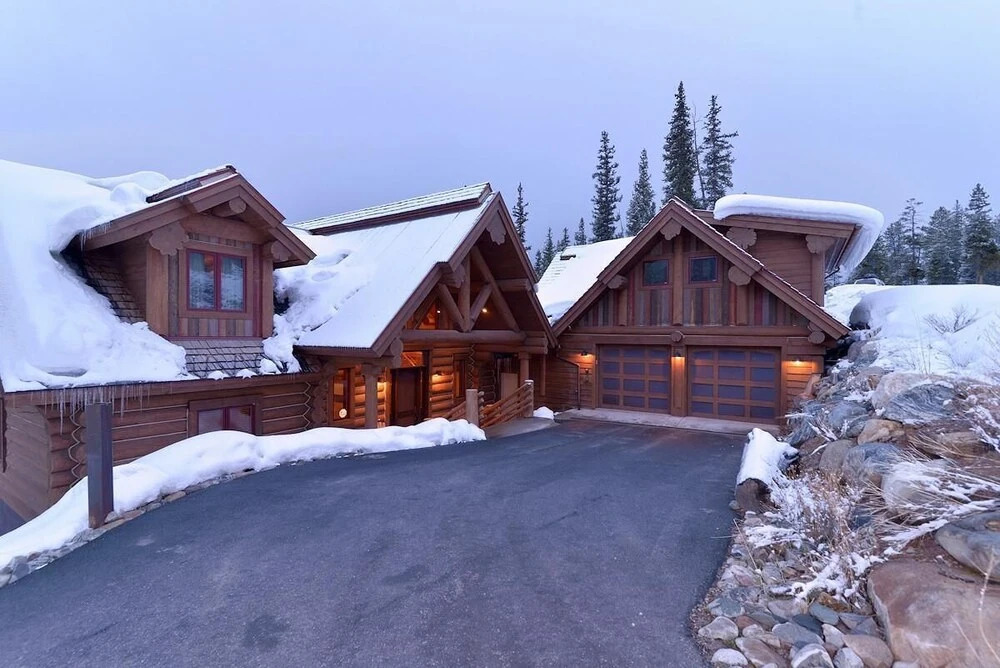 Goldenview Lodge