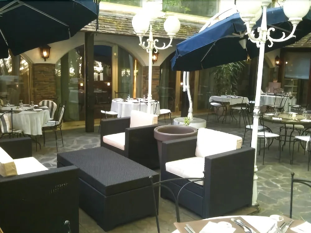 Au Pavillon Bleu