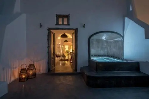 Amorous Villa-By Senses Collection