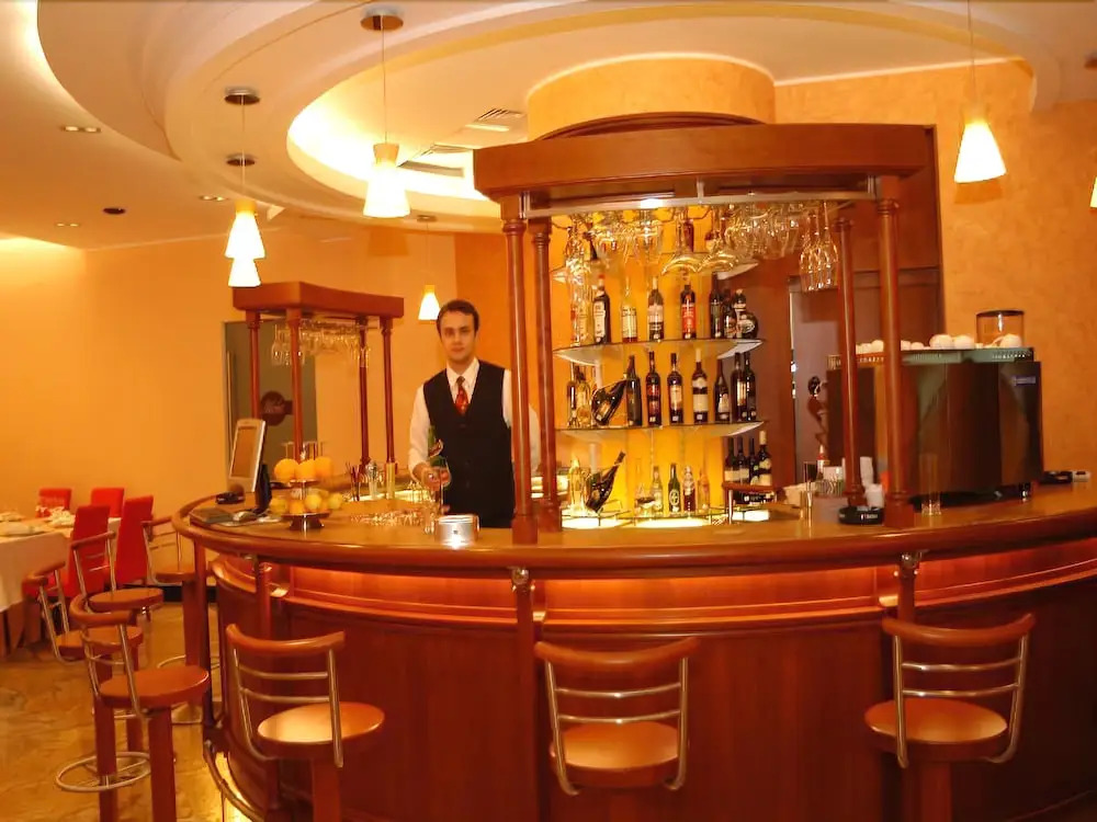 Celly Hotel