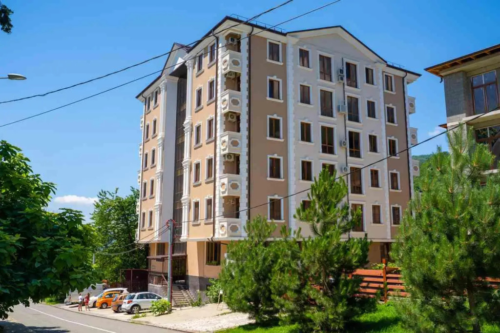 Море апартаментов на улице Турчинского 19А