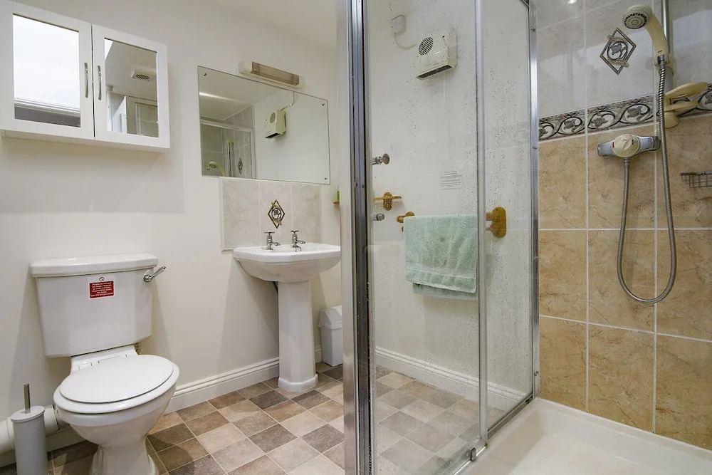 Leworthy Farmhouse Bed and Breakfast