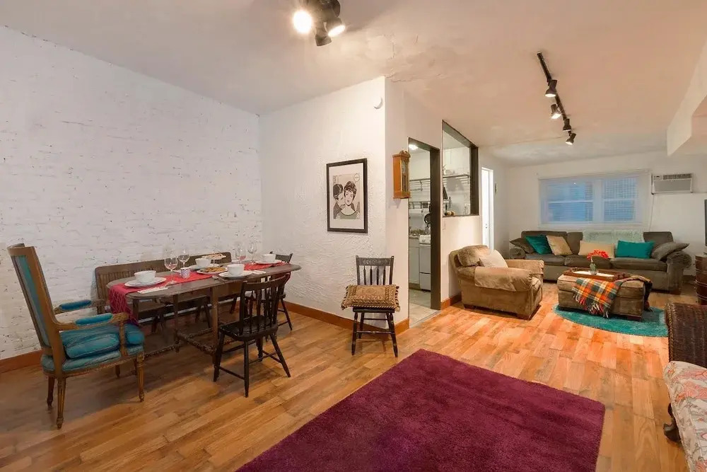 NY072 2 Bedroom Apartment By Senstay