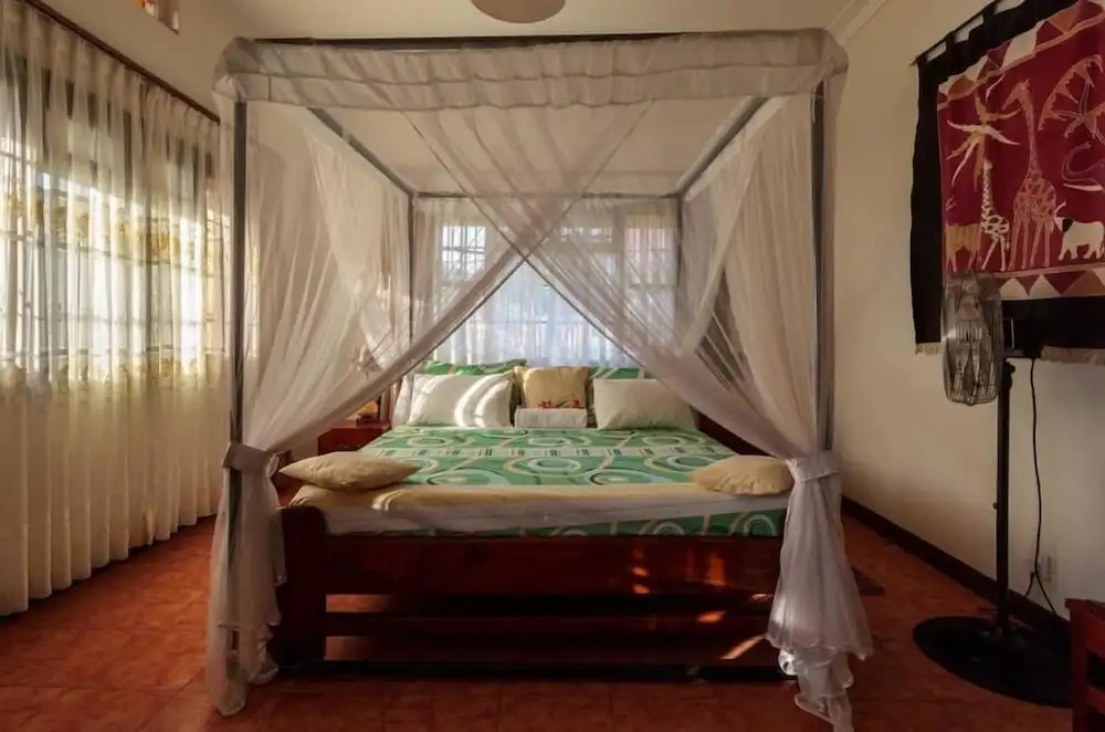 Airport Guesthouse